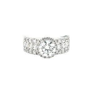 Stunning Round-Cut Diamond Engagement Ring