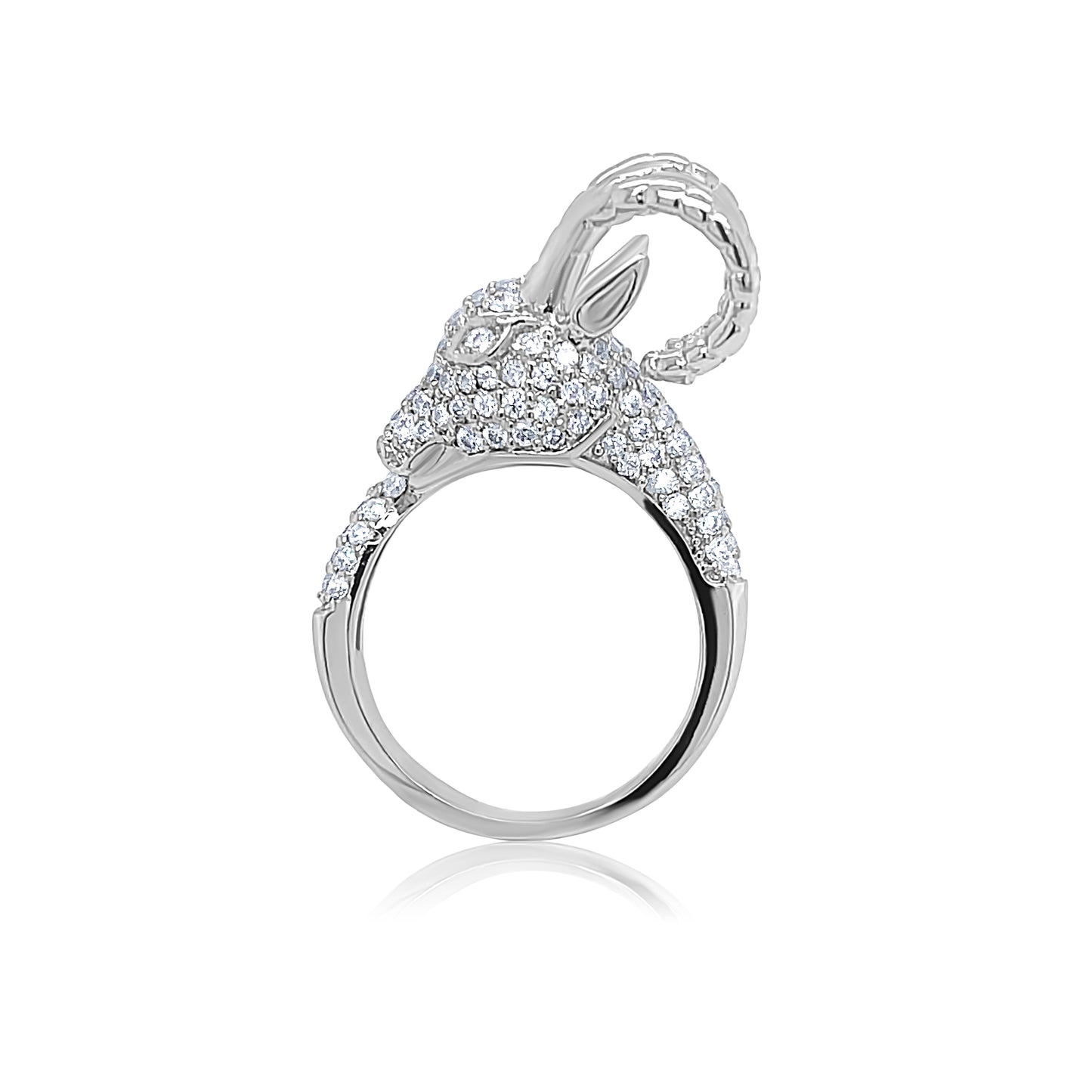 Ram's Head Style Round-Cut Gemstones Gold Ring