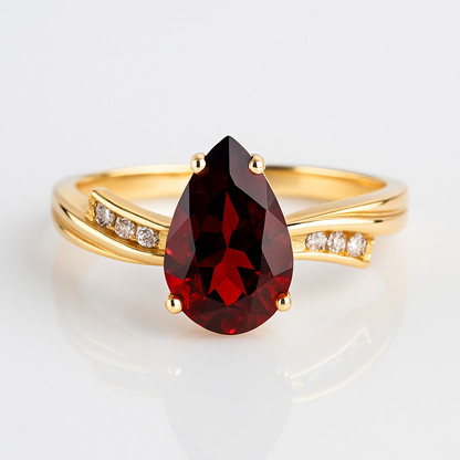 Garnet Pear-Cut Yellow Gold Ring