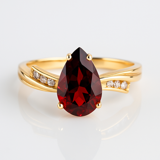 Garnet Pear-Cut Yellow Gold Ring