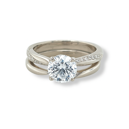 Brilliant Round-Cut White Gold Ring