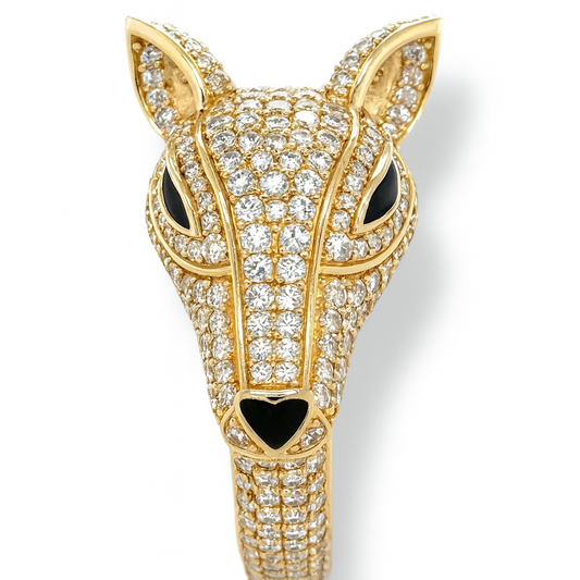 Deer-Style Round-Cut Gemstones Yellow Gold Ring