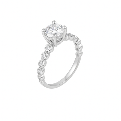 Round Brillian-Cut White Gold Ring