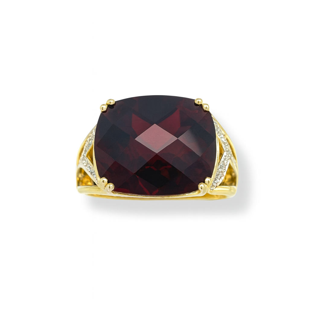 Garnet Cushion-Cut Birthstone Gold Ring