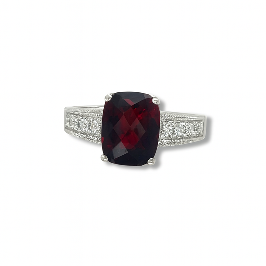 Garnet Cushion-Cut Birthstone Gold Ring