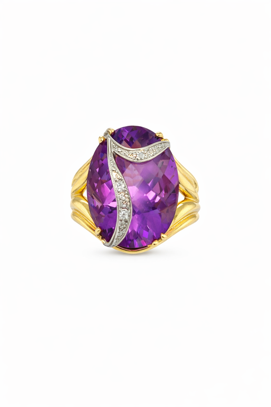 Amethyst Embrace Yellow Gold Ring