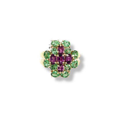 Exotic Oval-Cut Yellow Gold Ring