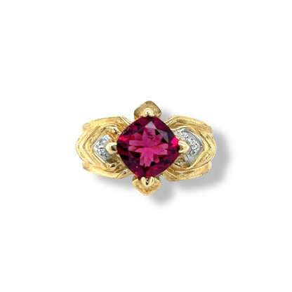 Rupali Cushion-Cut Yellow Gold Ring