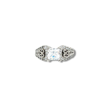 Vintage-Inspired Princess-Cut White Gold Ring