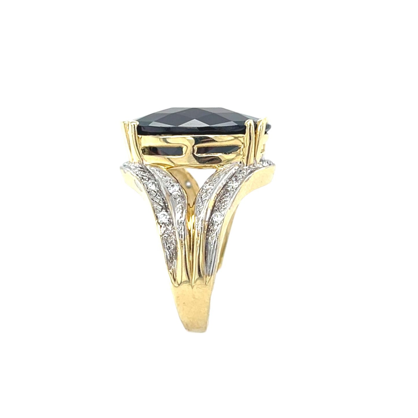 Garnet Oval-Cut Birthstone Gold Ring