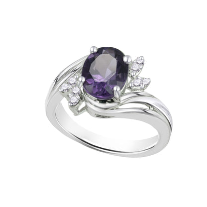 Midnight Sapphire Oval-Cut Yellow Gold Ring