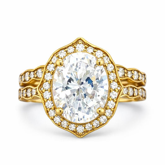 Luxuru White Topaz Engagement Gold Ring