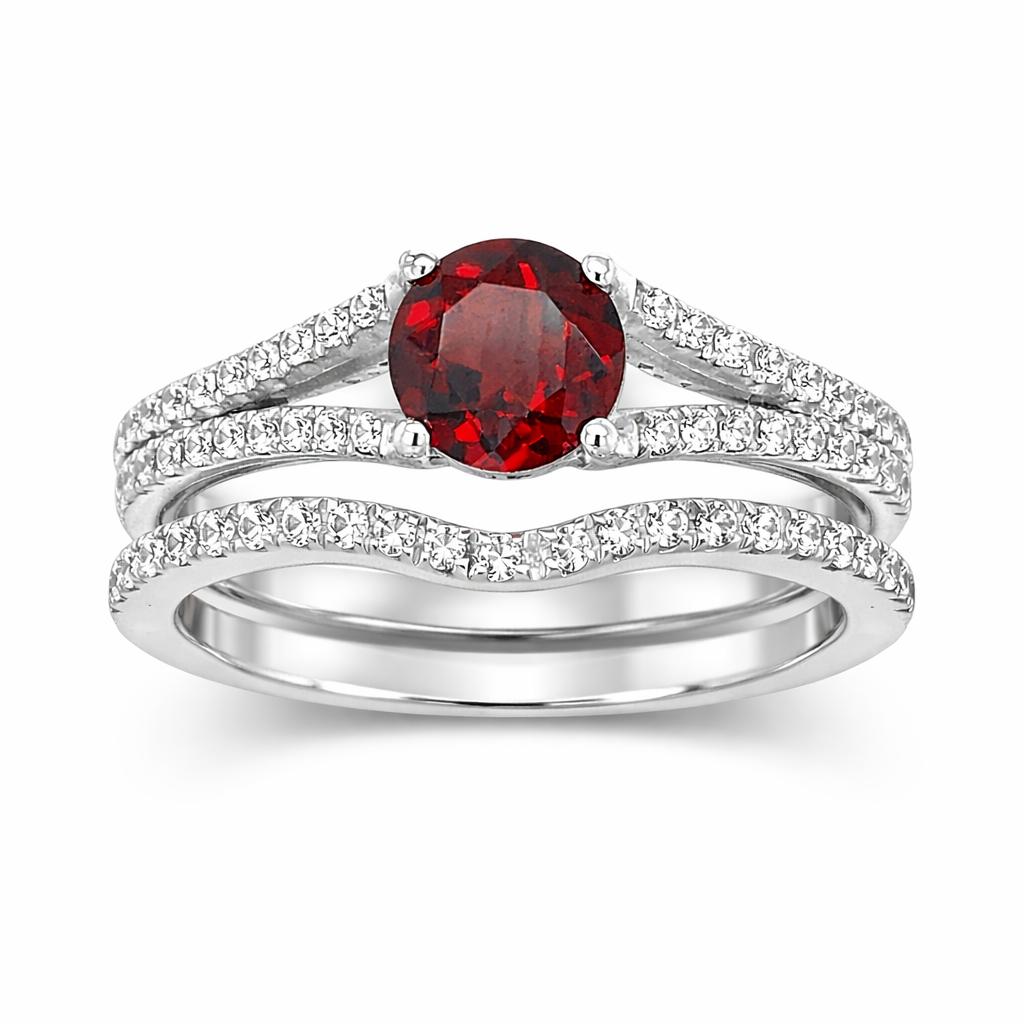 Garnet Round Cut Engagement Set