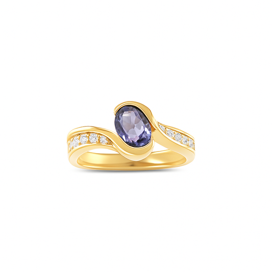 Purple Tanzanite Oval-Cut Yellow Gold Ring